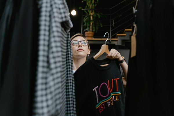 Lunette homme tendance : les incontournables de 2024 à adopter